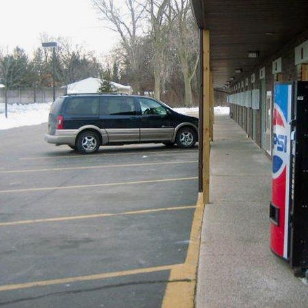 Sleep-Ees Inn, Saginaw & Frankenmuth Exterior foto